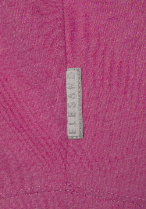 Bild: Langarmshirt von Elbsand: Shirt "Niola" von ELBSAND mit plakativem Logoprint vorn. Länge ca. 64 cm. Weiche Shirtware aus 50% Baumwolle, 50% Polyester.