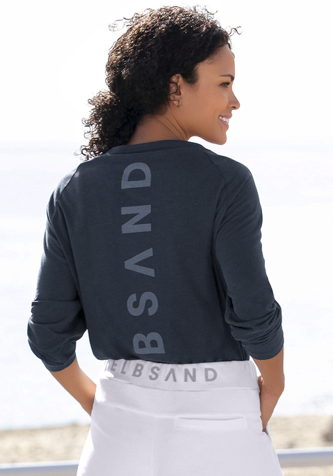 Bild: Longsleeve von Elbsand: Bequemes Longsleeve von Elbsand. Rundhalsausschnitt. Langärmeliges Modell. Rückensaum abgerundet. Rückseite mit Logodruck. Figurumspielende Passform. Leicht kombinierbar mit Freizeitlooks. Weicher Baumwoll-Mix.