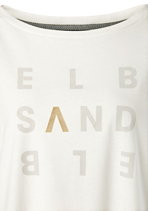 Bild: Longsleeve von Elbsand: Lässiges Longsleeve von Elbsand. Besonderes Feature: der Logodruck vorne. Mit überschnittenen Schultern und langen Ärmeln mit breiten Bündchen. Komfortabler Tragekomfort dank weicher Baumwollmischung.