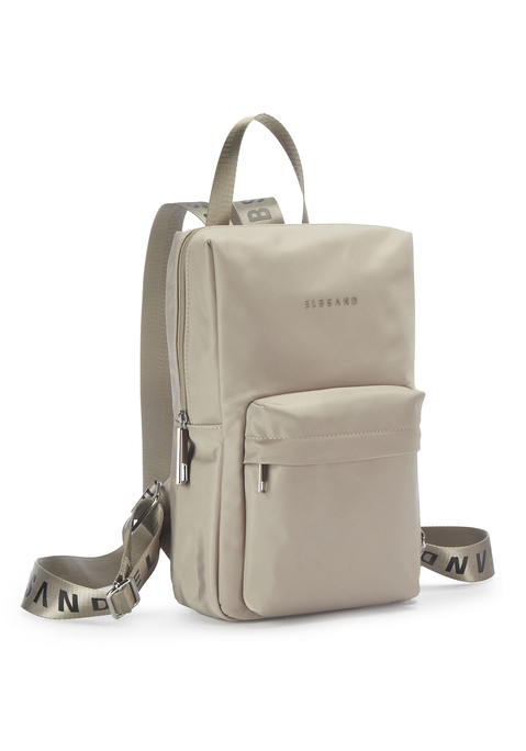 Bild: Rucksack von Elbsand: Rucksack VEGAN von ELBSAND. Aus Textil. Maße (H/B/T) = 32/21/8cm.