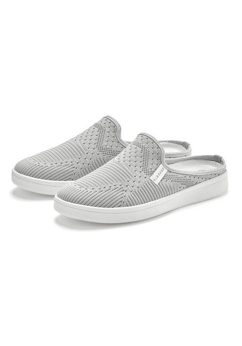 Bild: Sabot von Elbsand: Sabot VEGAN von ELBSAND. Obermaterial, Futter und Decksohle aus Textil. Laufsohle aus Synthetik.