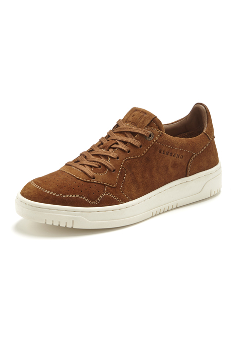 Bild: Sneaker von Elbsand: Obermaterial aus Rindsleder. Futter aus Textil und Schafsleder. Decksohle aus Textil. Laufsohle aus Synthetik.