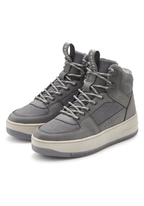 Bild: Sneaker von Elbsand: Mit Warmfutter und wasserabweisender Comfortex-Klimamembran. Obermaterial aus Textil und Lederimitat. Futter aus Textil. Decksohle aus Textil und Synthetik. Laufsohle aus Synthetik.