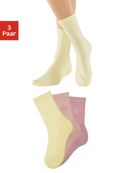 Bild: Socken von Elbsand: Socken von Elbsand im 3er-Pack mit eingestricktem Markenlogo im Schaft. Von hoher Qualität mit flacher Zehennaht. Bequem und ideal für den täglichen Bedarf. Elastischer Baumwollmix.
