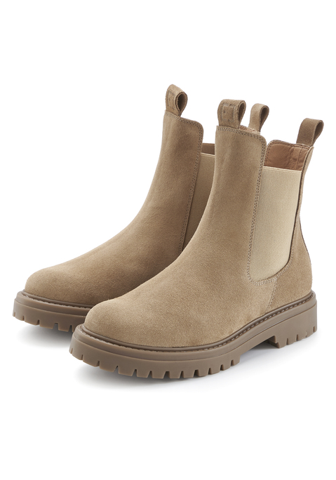 Bild: Stiefelette von Elbsand: Modische wie bequeme Stiefelette aus Veloursleder von Elbsand. Obermaterial aus Rindsleder mit elastischem Chelsea-Einsatz. Futter, Decksohle und Laufsohle aus Synthetik. Made in Spain.