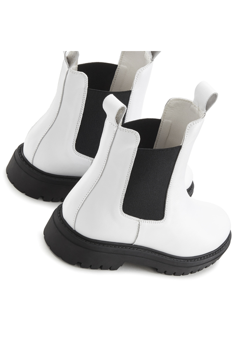 Bild: Stiefelette von Elbsand: Stiefelette aus Leder von ELBSAND. Made in Spain. Obermaterial aus Rindsleder. Futter, Decksohle und Laufsohle aus Synthetik.