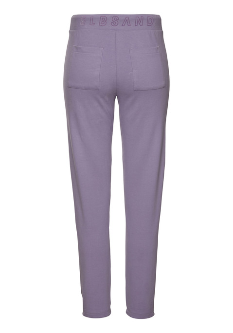 Bild: Sweathose von Elbsand: Sweatpants von Elbsand im bequemen Tapered-fit. Breiter Bund mit Kordelzug und Flockprint hinten. Eingrifftaschen und aufgesetzte Gesäßtaschen. Aus weicher, innen angerauter Sweatware.