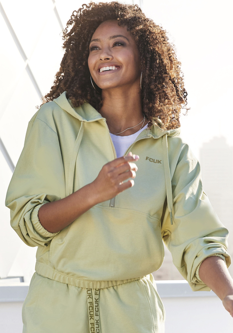 Bild: Hoodie von FCUK: Hoodie von FCUK. Kapuze mit Tunnelzug und Zipper. Elastische Saumbündchen. Markendetails an Vorder- und Rückseite. Lockere Passform. Weiche Qualität.