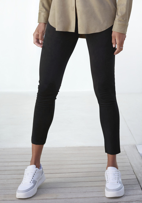 Bild: Leggings von French Connection: Leggings von French Connection. Mit breitem Bund und enger Beinform. Dezente Logostickerei. Aus elastischem Viskose-Mix.
