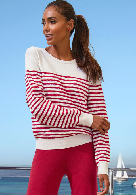 Bild: Sweater von French Connection: Gestreifter Strickpullover von French Connection mit Rundhalsausschnitt, langen Ärmeln mit Rippbündchen und geripptem Saum. Strickstruktur aus Viskosemischung.