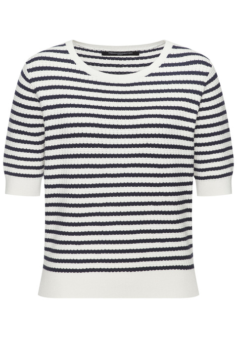 Bild: T-Shirt von French Connection: Gestreiftes Strickshirt von French Connection mit Rundhalsausschnitt, kurzen Ärmeln mit Rippbündchen und geripptem Saum. Schöne Strickstruktur aus Viskosemischung.