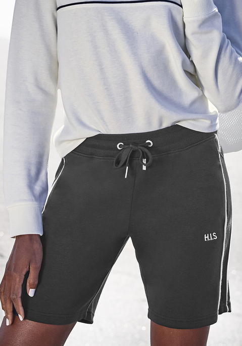 Bild: Bermudas von H.I.S: Bermuda von H.I.S. Praktische Eingrifftaschen. Bündchen mit Kordelzug. Logostickerei am Bein. Aus 60% Baumwolle , 40% Polyester.