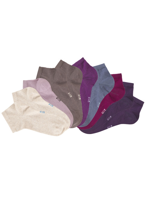 Bild: Kurzsocken von H.I.S: Vielseitige Basic Kurzsocken für jede Gelegenheit. Einfach nach Lust und Laune kombinieren. Eine gute Elastizität sichert eine optimale Passform. Durch die verstärkte Ferse und Spitze wird die Haltbarkeit beim Tragen und auch nach vielen Wäschen verbessert.