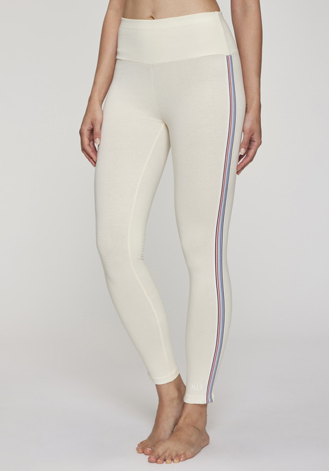 Bild: Leggings von H.I.S: Weiche Leggings von H.I.S mit Streifentape entlang der Hosenbeine. Breiter, bequemer Bund für optimalen Halt. Ideal geeignet für Sportmode, Homewear und als Basic. Elastischer Single-Jersey aus Baumwolle.
