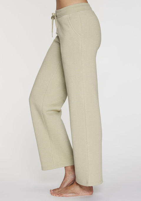 Bild: Relaxhose von H.I.S: Loungepants von H.I.S. Mit weitem Bein. Rippbund mit Tunnelzug. Seitliche Eingrifftaschen. Innen weich angerauter Sweat.