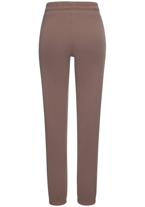 Bild: Relaxhose von H.I.S: Relaxhose von H.I.S. Schmale bequeme Passform. Bündchen mit Kordelzug und Logostickerei. Seitliche Eingrifftaschen. Aus 60% Baumwolle, 40% Polyester.