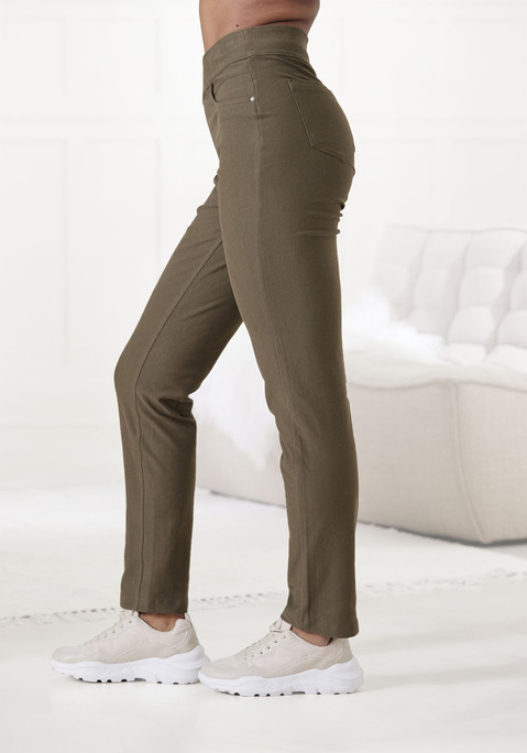 Bild: Schlupfhose von H.I.S: Bequeme unifarbene Schlupfhose von H.I.S in Jeansoptik. 5-Pocket-Look mit Gesäßtaschen am schmalen Bund. Vielseitig kombinierbar zu verschiedenen Oberteilen. Körpernaher, komfortabler Sitz wie eine Leggings. Elastische Qualität.
