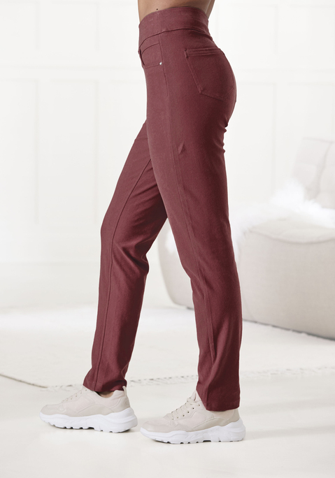 Bild: Schlupfhose von H.I.S: Bequeme unifarbene Schlupfhose von H.I.S in Jeansoptik. 5-Pocket-Look mit Gesäßtaschen am schmalen Bund. Vielseitig kombinierbar zu verschiedenen Oberteilen. Körpernaher, komfortabler Sitz wie eine Leggings. Elastische Qualität.