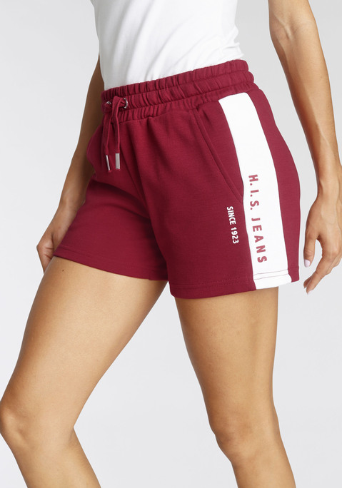 Bild: Shorts von H.I.S: Knackig-kurze Sweatshorts von H.I.S. Breite Kontraststreifen mit Labelprint seitlich. Elastischer Kordelzugbund. Seitliche Eingrifftaschen. Schön für warme Tage. Weiche Interlockqualität.