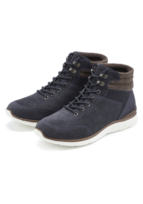 Bild: Stiefelette von H.I.S: Stiefelette aus Leder von HIS. Obermaterial aus Rindsleder und Textil. Futter und Decksohle aus Textil. Laufsohle aus Synthetik.