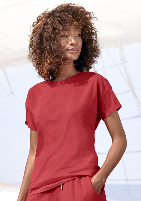 Bild: T-Shirt von H.I.S: T-Shirt von H.I.S. Klassisches Basicdesign mit Rundhalsausschnitt. Bequeme Passform mit überschnittenen Schulternähten. Weicher Single-Jersey mit Baumwollanteil.