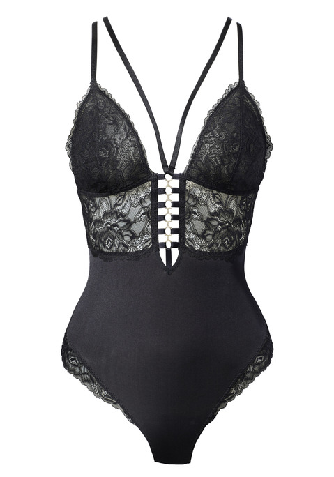 Bild: Stringbody von JETTE: Verführerischer Body mit edlem Bänder- und Ringdetail in der vorderen Mitte sowie am Dekolleté. Aus flacher, feiner Jacquardspitze und weichem Microtouch-Material. Mit Haken- und Ösenverschluss im Schritt. Mit individuell verstellbaren Trägern. Kreiert von der Designerin Jette Joop. Aus 88% Polyamid, 12% Elasthan.