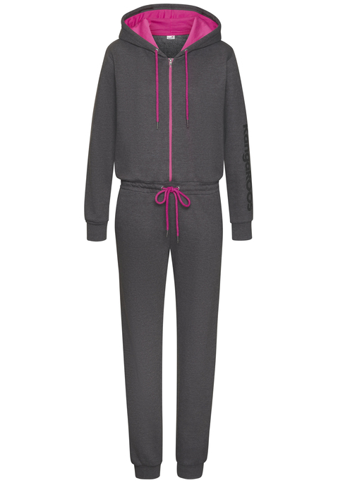 Bild: Jumpsuit von KangaROOS: Jumpsuit von Kangaroos. Mit Kontrastdetails an Kapuze, Zipper und Kordel. Große Labelschriftzüge an Ärmel und Bein. Rippbündchen. Seitliche Eingrifftaschen. Trageangenehme Sweatware.