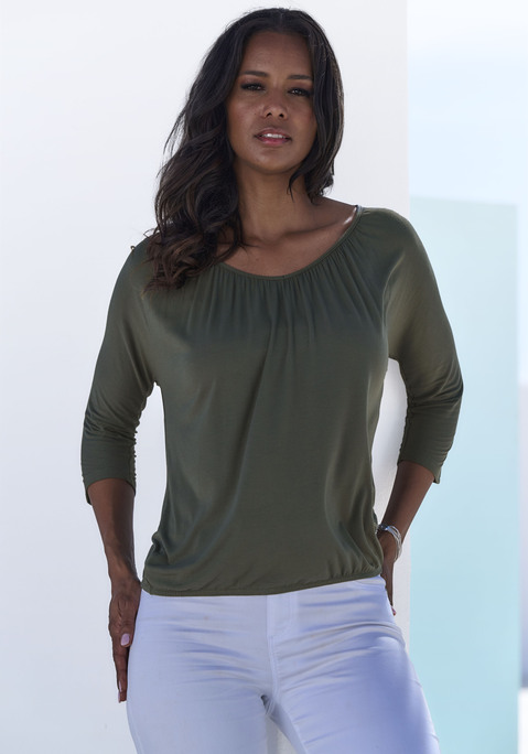 Bild: 3/4-Arm-Shirt von LASCANA: 3/4-Arm-Shirt von Lascana. Rundhalsausschnitt mit Raffungen. Ärmel in 3/4-Länge. Shirtsaum mit Gummizug. Lockere Passform. Weich fließender Jersey mit Viskose.
