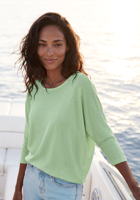 Bild: 3/4-Arm-Shirt von LASCANA: Strick-Shirt von Lascana für Damen. Mit überschnittenen Schultern und weiten Fledermausärmeln. 3/4-lange Ärmel. Leichte, elastische Feinstrickqualität mit Viskose aus verbesserter Rohstoffbeschaffung.