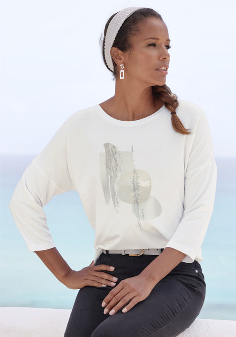 Bild: 3/4-Arm-Shirt von LASCANA: Langärmeliges Shirt von Lascana. Mit hochwertigem Folienprint vorn. Ärmel in 7/8-Länge. Aus weicher Viskosequalität.