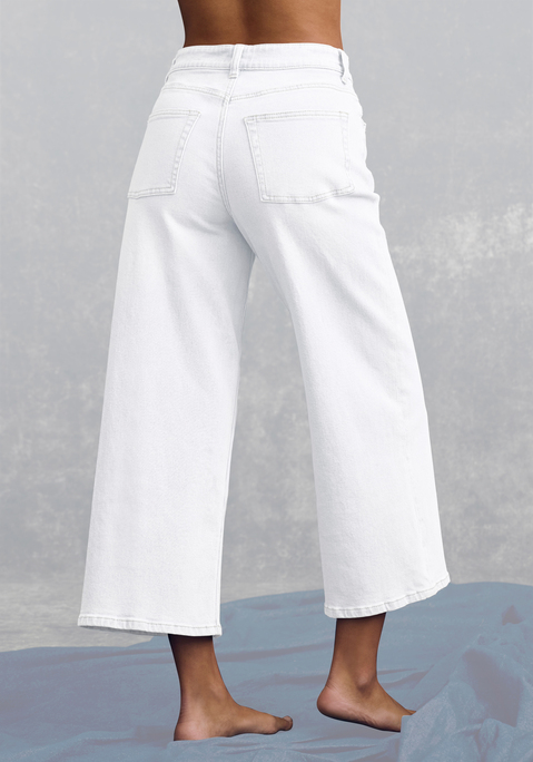 Bild: 7/8-Jeans von LASCANA: Lässig weite Jeans-Culotte von Lascana mit leichter Waschung. Klassischer 5-Pocket-Stil. Hoher Bund. Leicht elastischer Baumwoll-Denim.