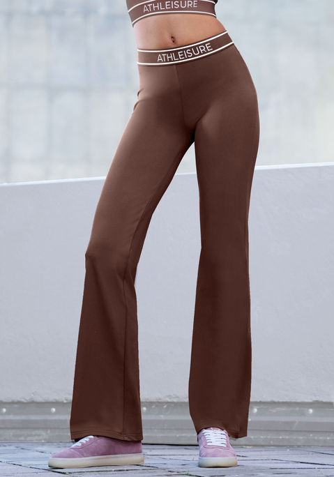 Bild: Jazzpants von LASCANA ACTIVE: Hochwertige Jazzpants von Lascana Active mit gewebtem Gummiband am Bund. Sportlicher Schnitt im typischen Jazzpants Stil. Ideal für alle sportlichen Aktivitäten sowie in der Freizeit. Elastisches und atmungsaktives Funktionsmaterial für hohen Tragekomfort.