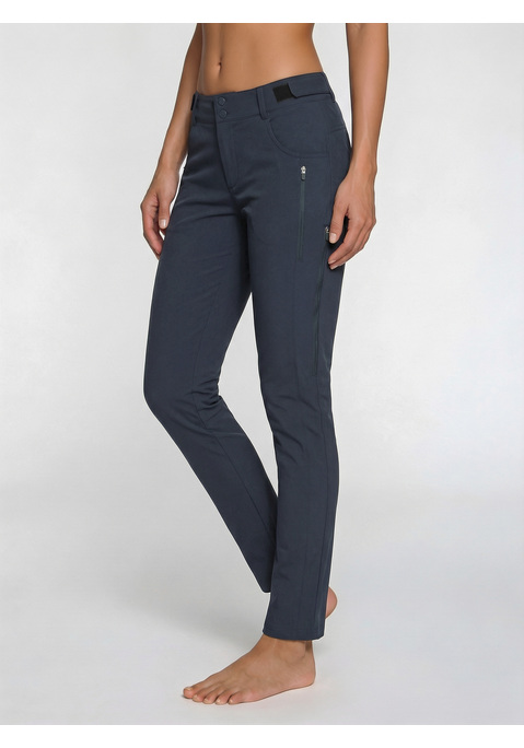 Bild: Trekkinghose von LASCANA ACTIVE: Komfortable Trekkingpants von Lascana Active im schmalen Schnitt. Bund bequem regulierbar. Diverse Reißverschlusstaschen. Elastisches Material mit Meshpartien, innen weich angeraut.