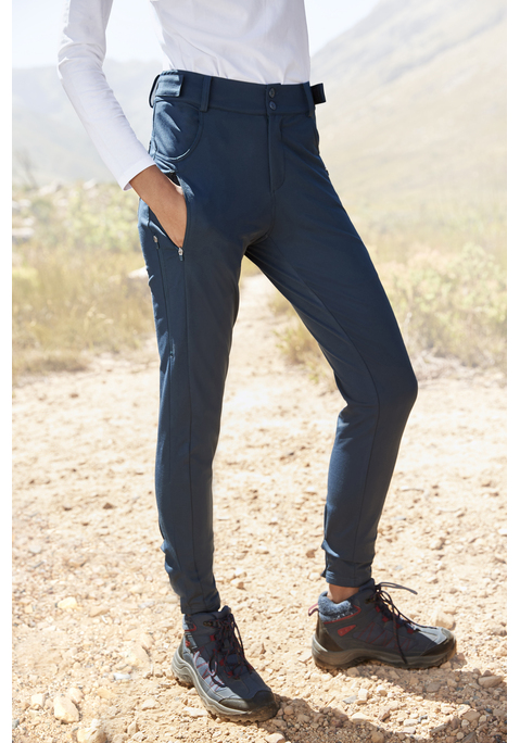 Bild: Trekkinghose von LASCANA ACTIVE: Komfortable Trekkingpants von Lascana Active im schmalen Schnitt. Bund bequem regulierbar. Diverse Reißverschlusstaschen. Elastisches Material mit Meshpartien, innen weich angeraut.