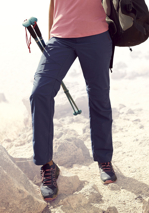 Bild: Trekkinghose von LASCANA ACTIVE: 2-in-1 Trekkinghose von Lascana Active. Die Länge kann durch einen  Reißverschluss an das Wetter angepasst werden. Seitliche Eingrifftaschen mit Reißverschluss. Bund mit Knopf und Reißverschluss zum öffnen. Elastische Qualität für hohen Komfort.