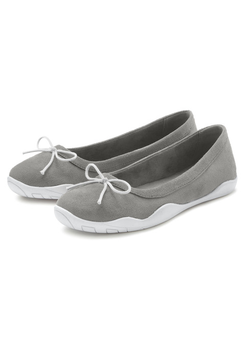 Bild: Ballerina von LASCANA: Ballerina mit ultraflacher und flexibler Sohle VEGAN von LASCANA. Obermaterial, Futter und Decksohle aus Microfaser. Laufsohle aus Synthetik.