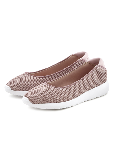 Bild: Ballerina von LASCANA: Slipper aus Textil VEGAN von LASCANA. Obermaterial, Futter und Decksohle aus Textil. Laufsohle aus Synthetik.