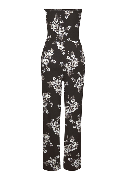 Bild: Bandeauoverall von LASCANA: Bandeau-Overall von Lascana. Allover bedruckt, jedes Teil ein Unikat. Gummizug am Ausschnitt für guten Halt. Leichte Raffungen an der Taille. Seitliche Eingrifftaschen. Weiche Viskosemischung. Innenbeinlänge ca. 72cm.