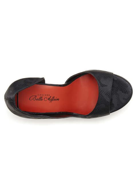 Bild: High-Heel-Sandalette von LASCANA Belle Affaire: Aufregende Peeptoe-Pumps von Lascana Belle Affaire. Mit Ton-in-Ton-Animalmuster. Pennyabsatz mit 12 cm Höhe. Besserer Halt an der Ferse durch spezielle Verarbeitung. Obermaterial und Innensohle aus Lederimitat. Futter aus Textil. Laufsohle aus Synthetik.