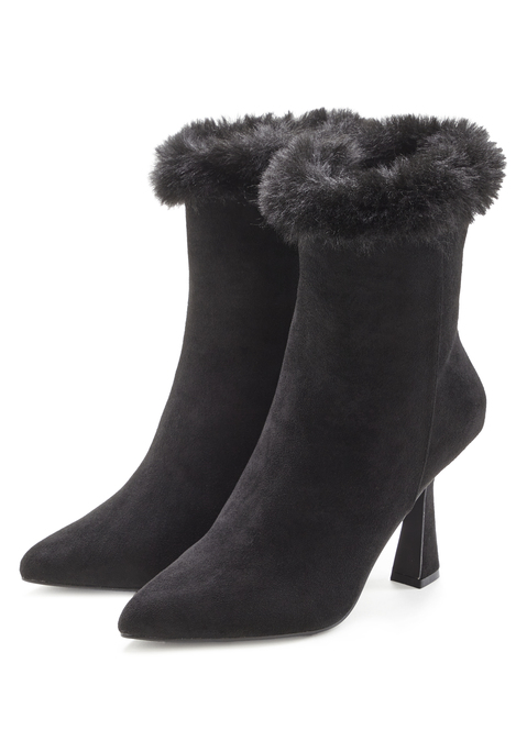 Bild: High-Heel-Stiefelette von LASCANA Belle Affaire: Stiefelette von LASCANA Belle Affaire. Mit Fellimitat am Rand. Absatzhöhe 9cm. Obermaterial aus Microfaser. Futter aus Textil. Decksohle aus Lederimitat. Laufsohle aus Synthetik.