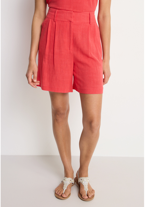 Bild: Bermudas von LASCANA: Legere unifarbene Bermudas von Lascana. Taillenhoher Bund mit modischen Bundfalten, Schiebeknöpfen sowie rückseitigem Gummizug. Seitliche Eingrifftaschen. Lockere, weite Passform. Perfekt für warme Tage. Leichte Webware aus Viskose und Leinen.