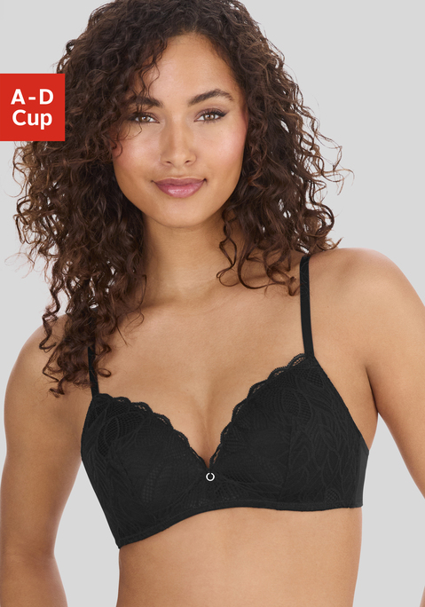 Bild: Bralette-BH von LASCANA: Femininer Bralette-BH ohne Bügel mit leicht wattierten Schalen. Cups mit feiner Spitze mit Blättermotiv überzogen. Mit edlem Ringaccessoire in der vorderen Mitte. Individuell verstellbare Träger sowie Rückenverschluss. Mit Liebe & Leidenschaft in Hamburg kreiert. Aus 50% Polyamid, 44% Polyester, 6% Elasthan.