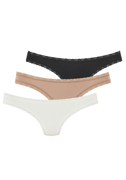 Bild: Brasilslip von LASCANA: Schöner Brasilslip von Lascana im praktischen 3er-Pack im unifarbenen Design. Blümchenspitze am Bund und Beinausschnitt für einen verspielten Akzent. Hoher Beinausschnitt für lang wirkende Beine. Tolle Single-Jersey-Qualität mit Modal für ein glattes und weiches Tragegefühl.