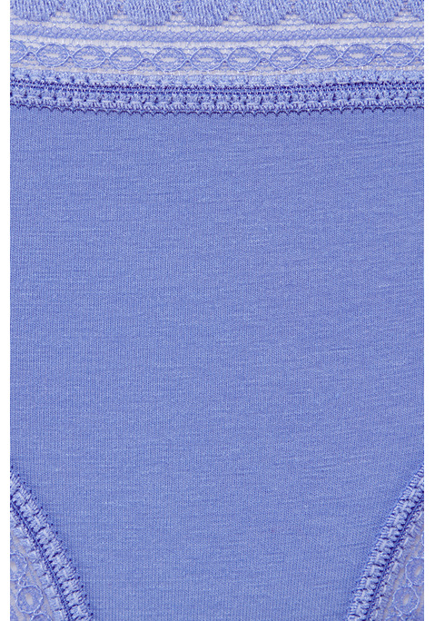 Bild: Brasilslip von LASCANA: Lascana: Slips im 3er-Pack. Mit grafischer Spitze an Taillen- und Beinabschlüssen. Allover bedruckt und uni in einer Packung. Aus weicher Baumwoll-Stretch-Qualität.