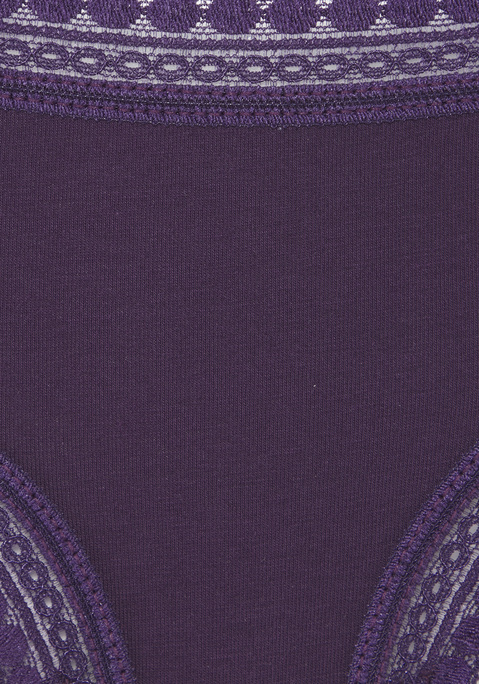 Bild: Brasilslip von LASCANA: Lascana: Slips im 3er-Pack. Mit grafischer Spitze an Taillen- und Beinabschlüssen. Allover bedruckt und uni in einer Packung. Aus weicher Baumwoll-Stretch-Qualität.