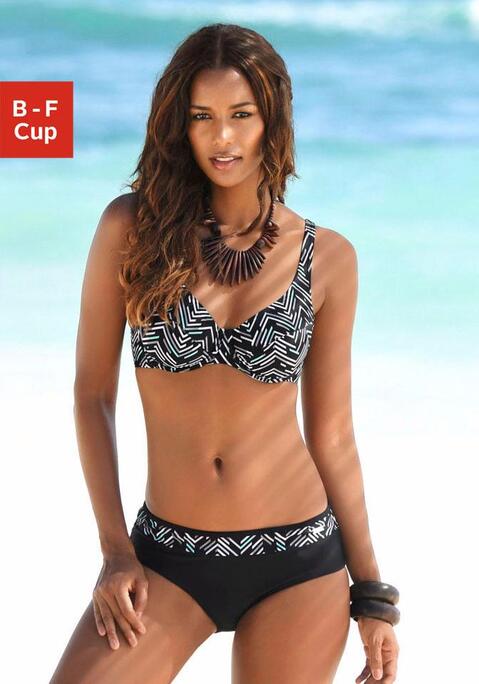 Bild: Bügel-Bikini von LASCANA: Bügel-Bikini von LASCANA mit modisch-eleganten Druckdesign und mit verstellbaren Trägern.