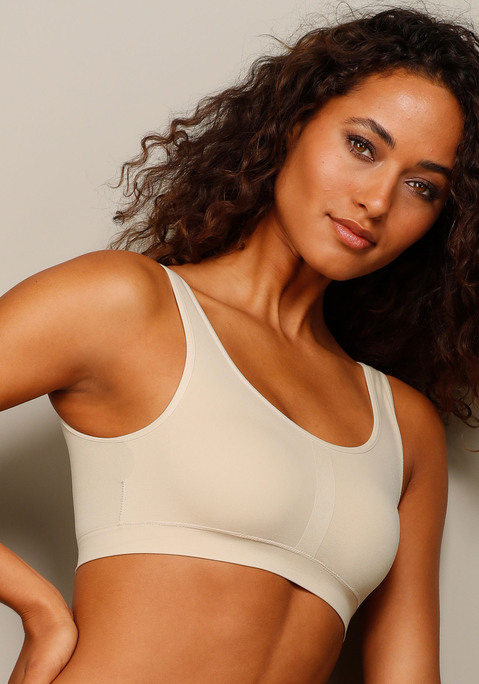 Bild: Bustier von LASCANA: Bustier von Lascana ohne Bügel. Breite Tanktop-Träger. Mittlerer Halt. Samtig weiche Microfaser-Qualität.