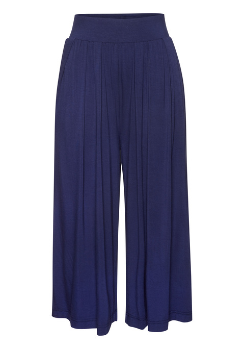 Bild: Culotte von LASCANA: Culotte von Lascana. Besonderheit: extraweites Bein . Mit breitem Gummibund, Falten und Eingrifftaschen. Weiches Material aus elastischer Viskose.