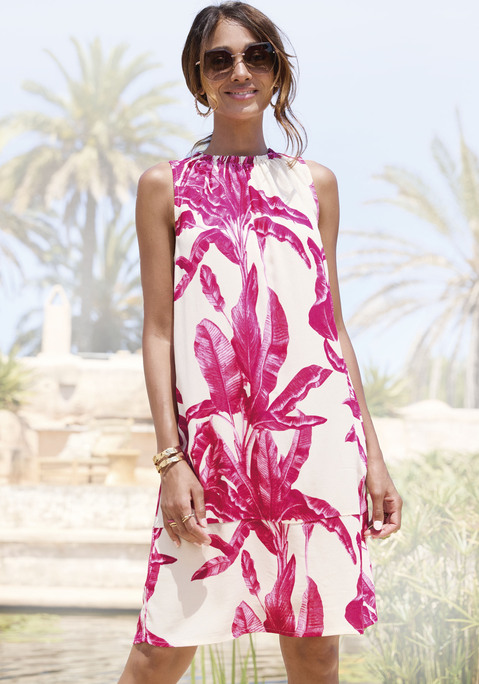 Bild: Druckkleid von LASCANA: Druckkleid von Lascana. Sommerlicher Alloverprint. Mit elastischem Rundhalsausschnitt und feiner Rüschenkante. Ärmellos, knieumspielend, leicht ausgestellte Passform. Trageangenehme, weich fließende Viskose.