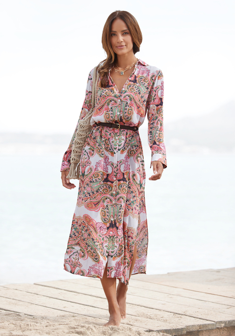 Bild: Hemdblusenkleid von LASCANA: Stylisches Maxikleid von Lascana mit Hemdblusenkragen und durchgehender Knopfleiste vorn. Lange Ärmel mit Manschette. Rockteil mit seitlichen Schlitzen. Gerade geschnitten. Für Urlaub und Freizeit. Leichte Webqualität aus Viskose.